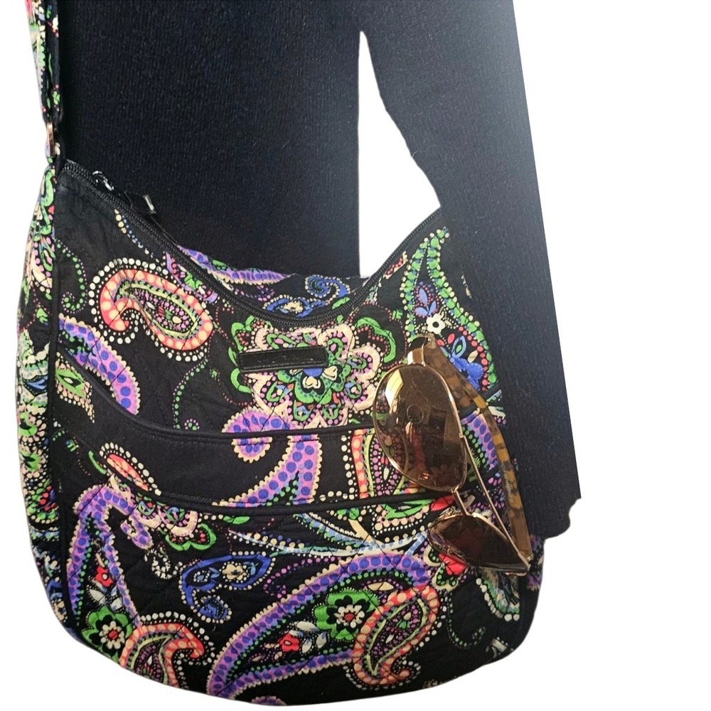 Vera Bradley On The Go Crossbody Hobo Style Retired Kiev‎ Paisley  Purse Handbag